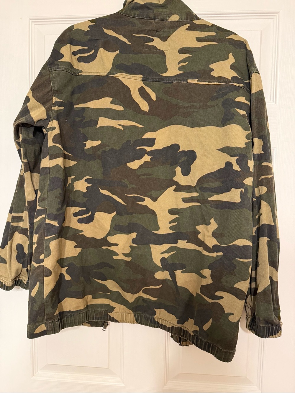 Women’s Camo Jacket - Green Camo - Picture 3 of 5